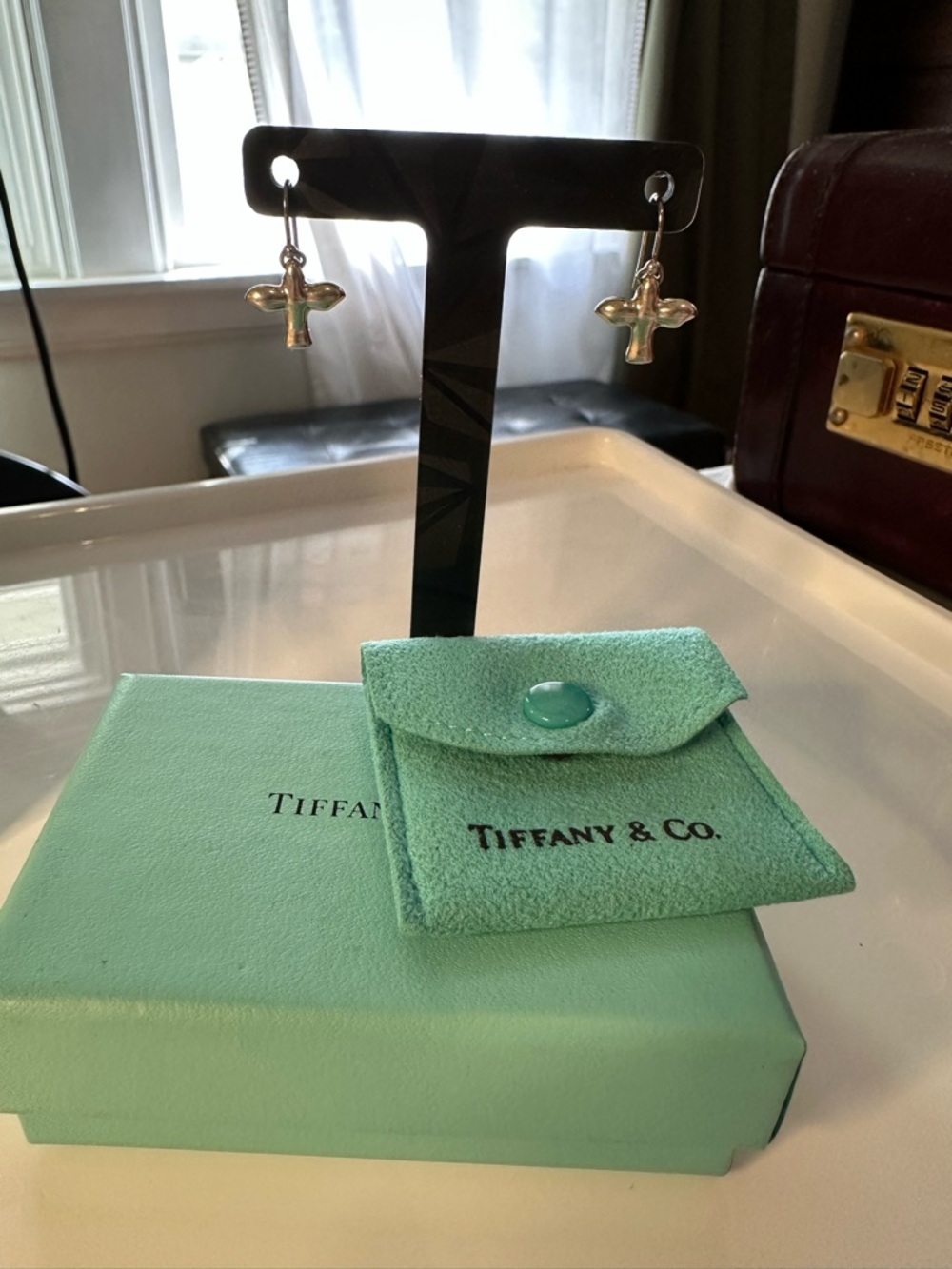Tiffany & Co Elsa Peretti Dove Earrings Sterling Silver w Box - Picture 5 of 11